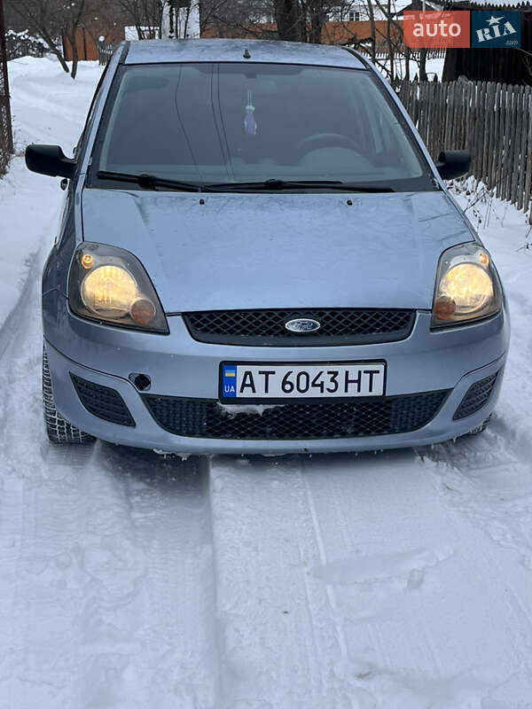 Хэтчбек Ford Fiesta 2006 в Богородчанах