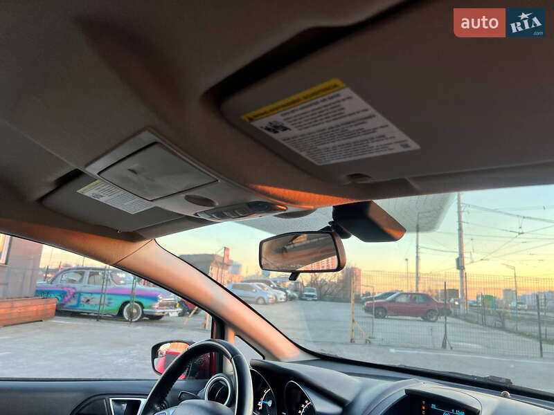 Седан Ford Fiesta 2014 в Киеве