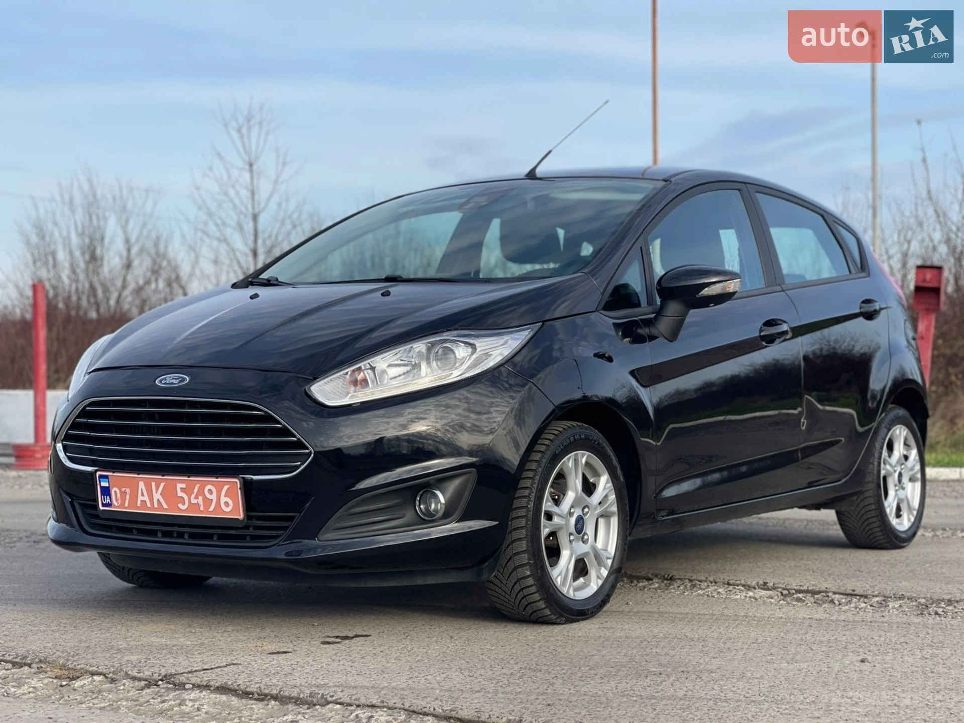 2015 Ford Fiesta - фото 1