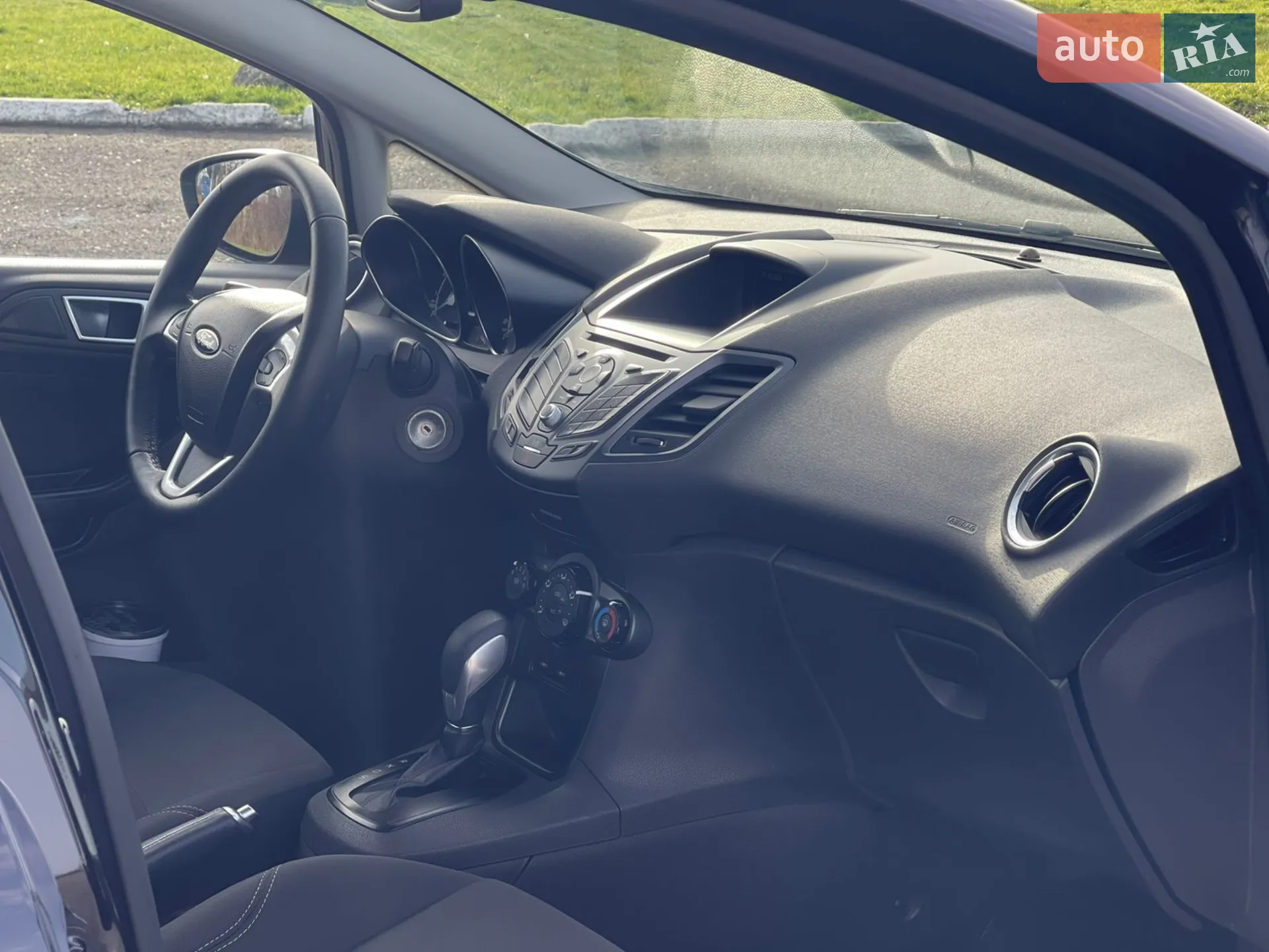 2015 Ford Fiesta - мініатюра 34