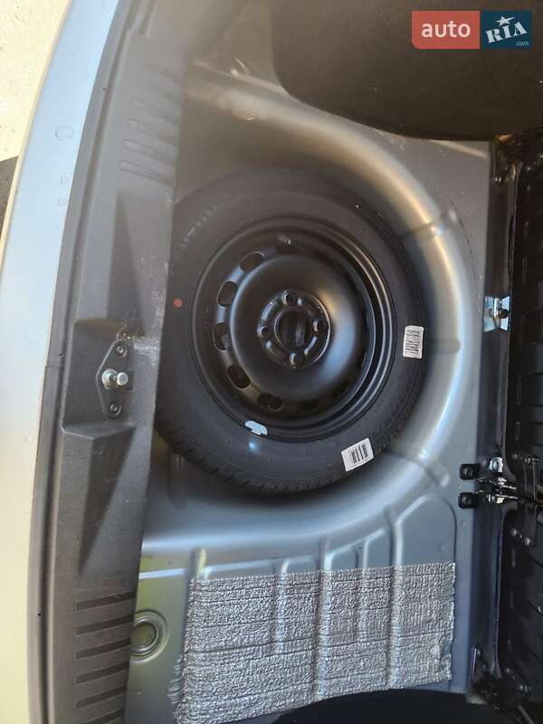 Хэтчбек Ford Fiesta 2007 в Умани