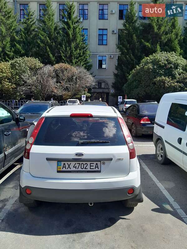 Хэтчбек Ford Fiesta 2007 в Харькове