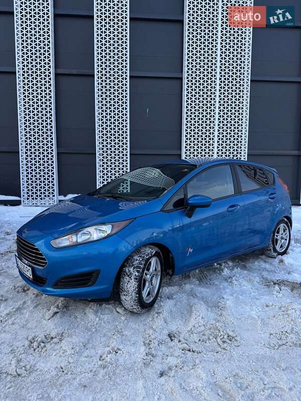 Хэтчбек Ford Fiesta 2017 в Львове