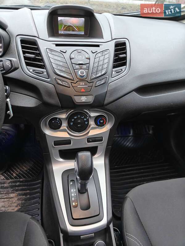 Седан Ford Fiesta 2018 в Ромнах фото 9 Седан Ford Fiesta 2018 в Ромнах