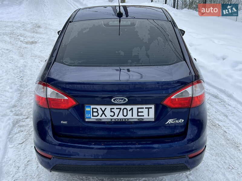 Седан Ford Fiesta 2016 в Хмельницком