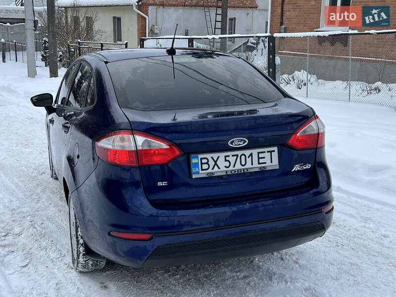 Седан Ford Fiesta 2016 в Хмельницком