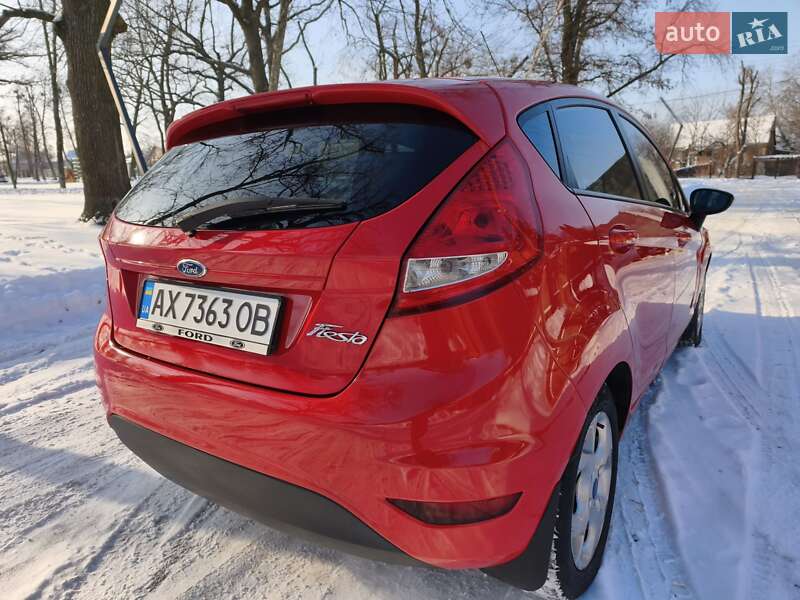 Хэтчбек Ford Fiesta 2012 в Харькове