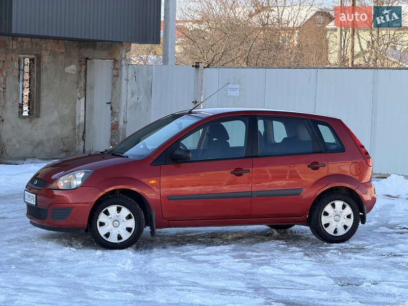 Хетчбек Ford Fiesta 2007 в Дрогобичі