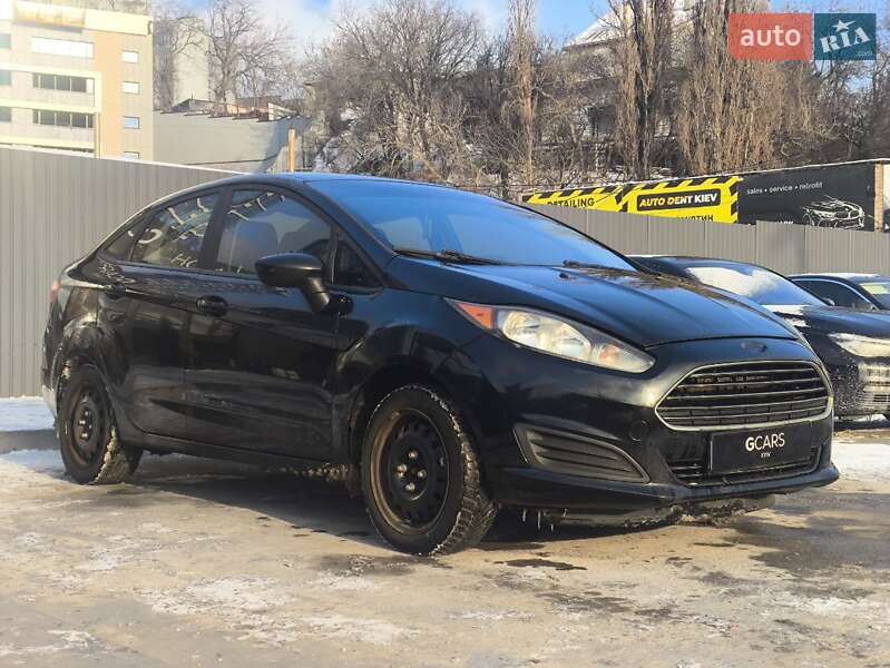Седан Ford Fiesta 2017 в Києві