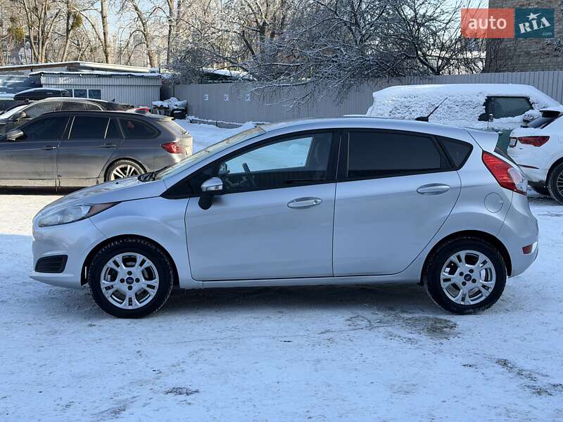 Хетчбек Ford Fiesta 2015 в Києві фото 13 Хетчбек Ford Fiesta 2015 в Києві