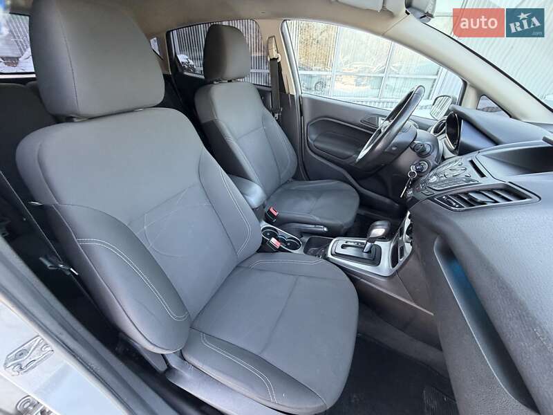 Хетчбек Ford Fiesta 2015 в Києві фото 28 Хетчбек Ford Fiesta 2015 в Києві