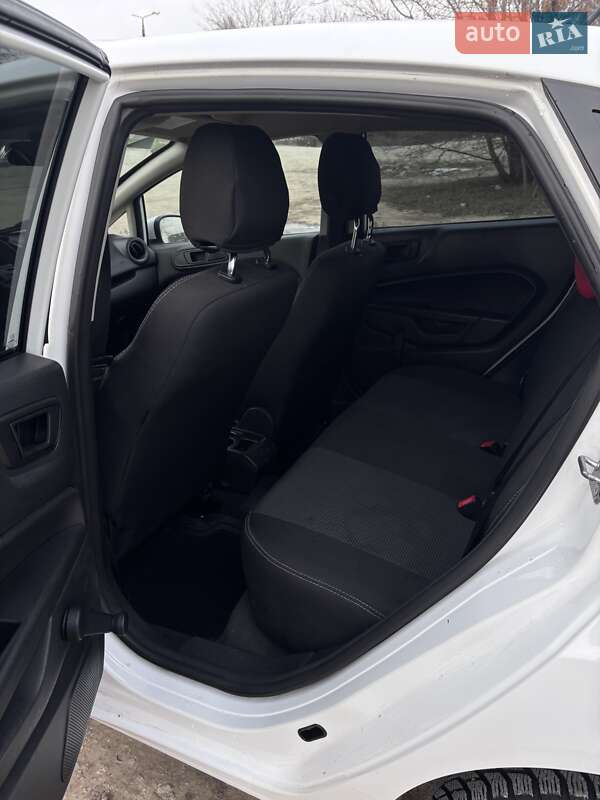 Седан Ford Fiesta 2018 в Запоріжжі фото 12 Седан Ford Fiesta 2018 в Запоріжжі