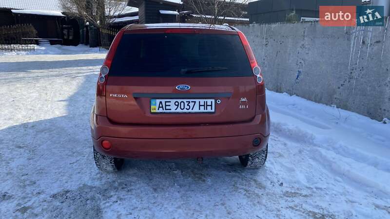 Хэтчбек Ford Fiesta 2007 в Днепре