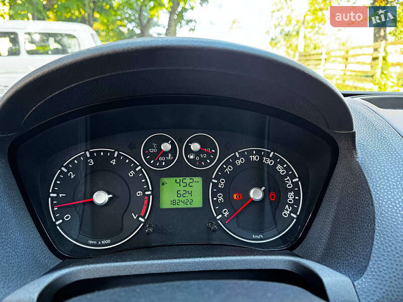 Хэтчбек Ford Fiesta 2007 в Киеве