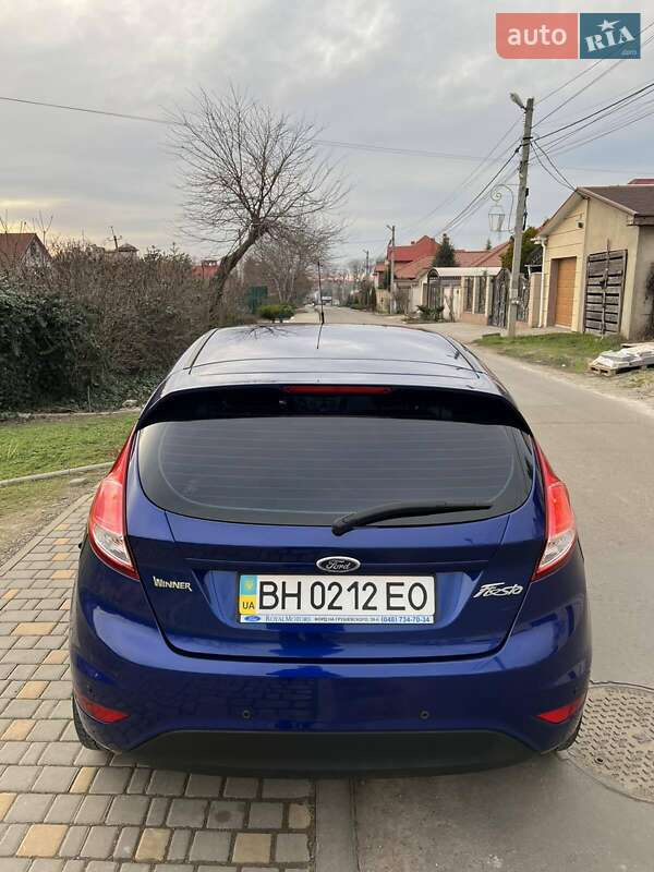 Хэтчбек Ford Fiesta 2013 в Одессе