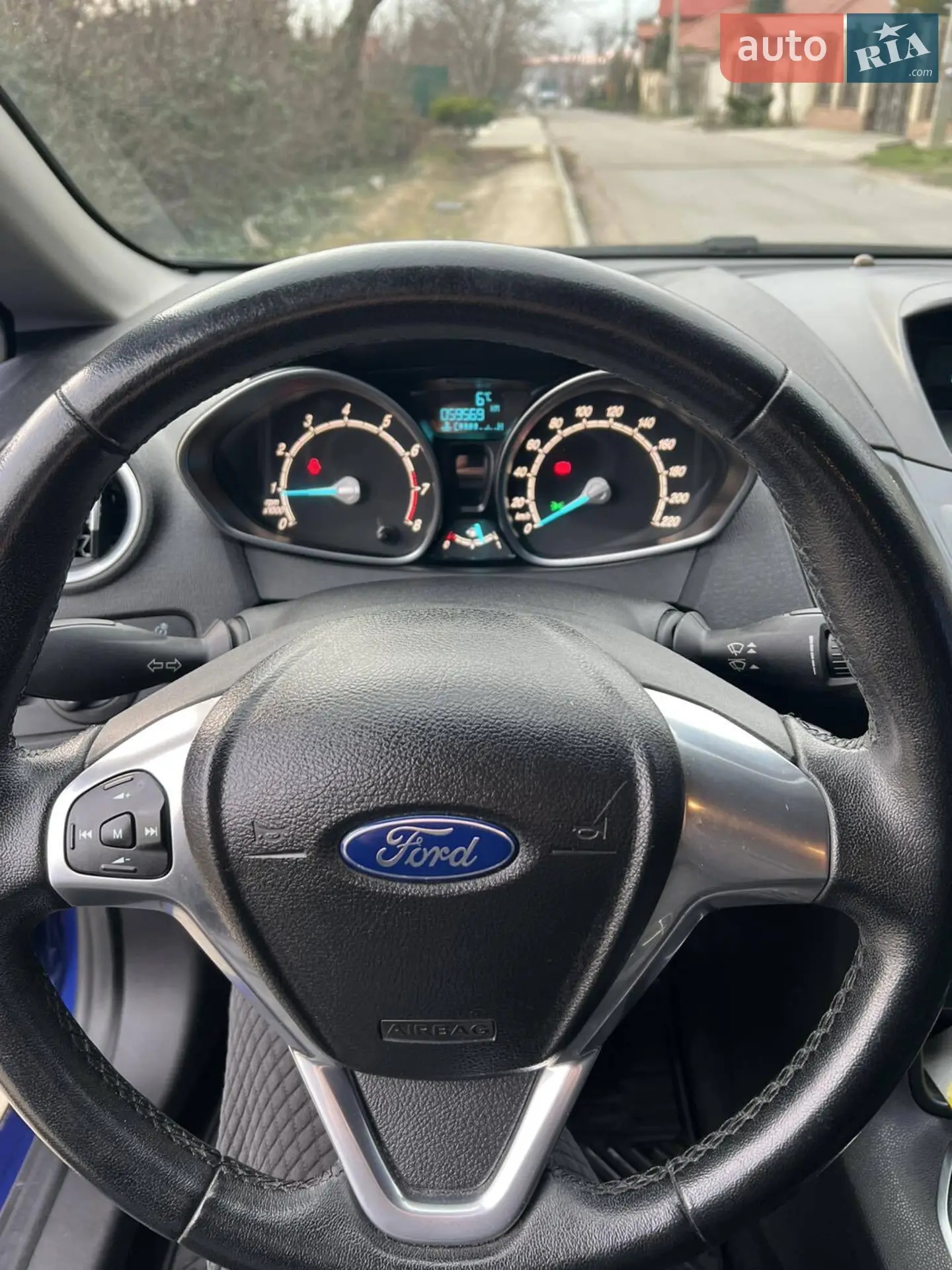 2013 Ford Fiesta - мініатюра 17