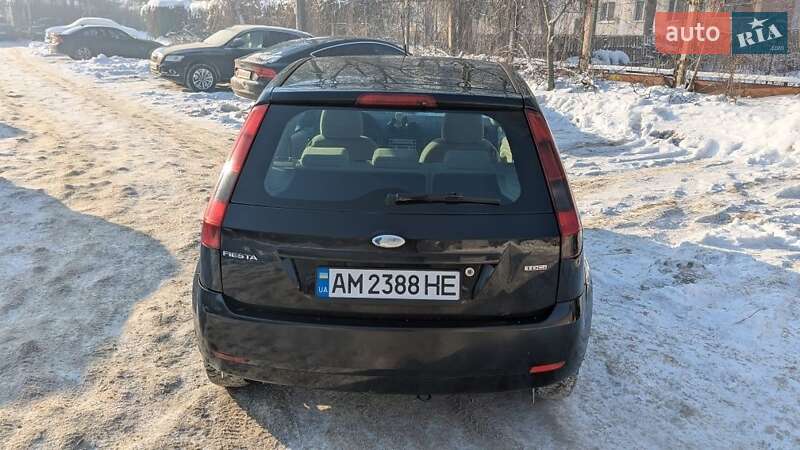Хетчбек Ford Fiesta 2003 в Житомирі
