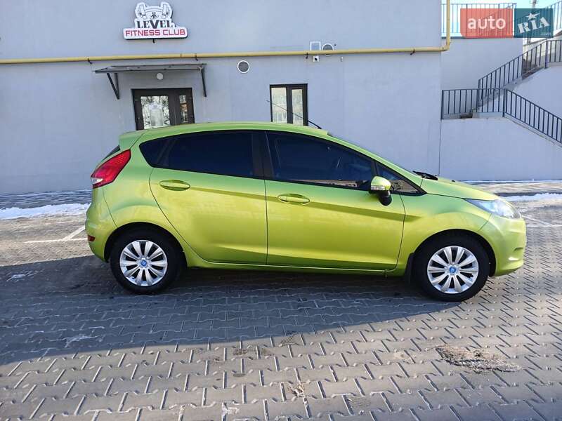 Хетчбек Ford Fiesta 2011 в Фастові фото 6 Хетчбек Ford Fiesta 2011 в Фастові