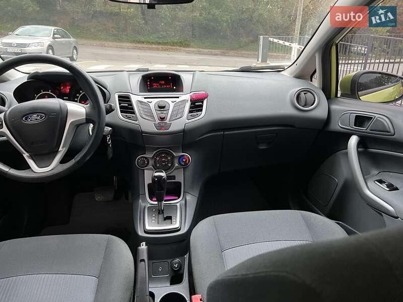 Хетчбек Ford Fiesta 2011 в Фастові фото 13 Хетчбек Ford Fiesta 2011 в Фастові