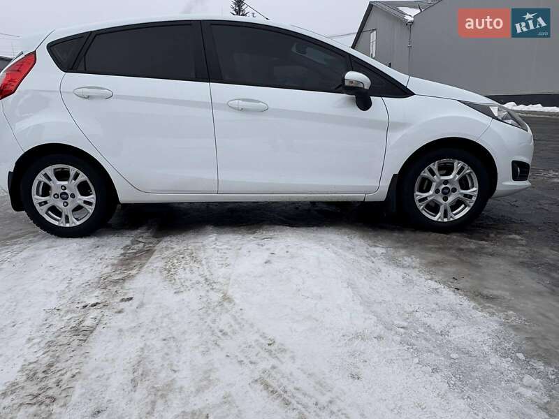 Хетчбек Ford Fiesta 2016 в Мукачевому фото 6 Хетчбек Ford Fiesta 2016 в Мукачевому