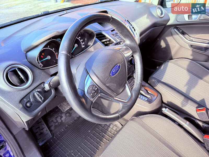 Хэтчбек Ford Fiesta 2017 в Харькове