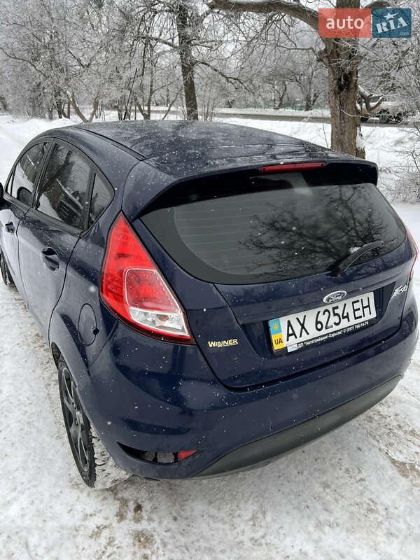 Хетчбек Ford Fiesta 2013 в Високому фото 7 Хетчбек Ford Fiesta 2013 в Високому