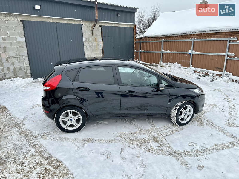 Хетчбек Ford Fiesta 2011 в Житомирі