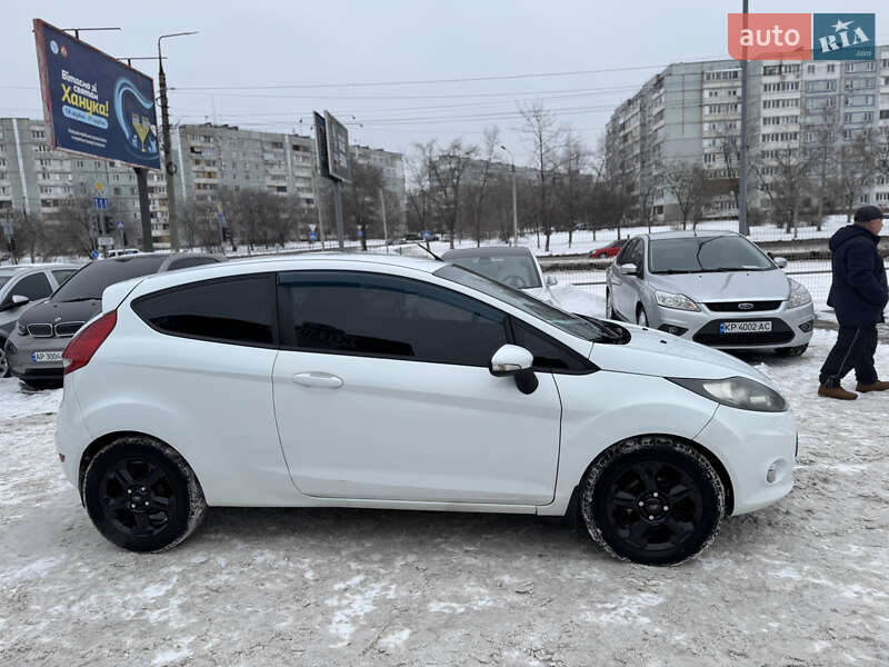 Хетчбек Ford Fiesta 2011 в Запоріжжі фото 5 Хетчбек Ford Fiesta 2011 в Запоріжжі