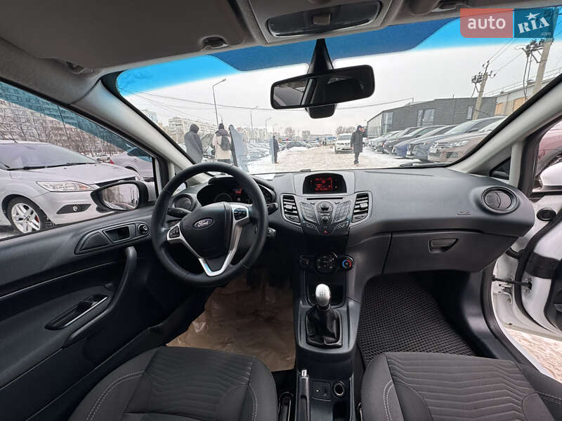 Хетчбек Ford Fiesta 2011 в Запоріжжі фото 20 Хетчбек Ford Fiesta 2011 в Запоріжжі