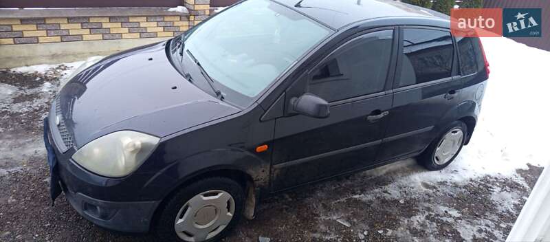 Хэтчбек Ford Fiesta 2007 в Ивано-Франковске