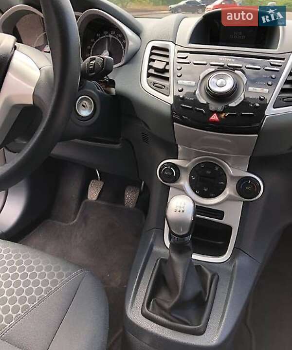 Хетчбек Ford Fiesta 2011 в Вінниці