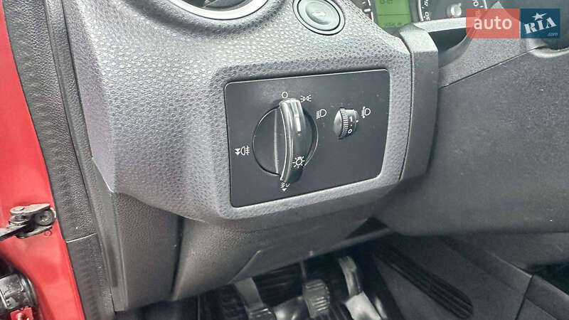 Хетчбек Ford Fiesta 2008 в Дрогобичі