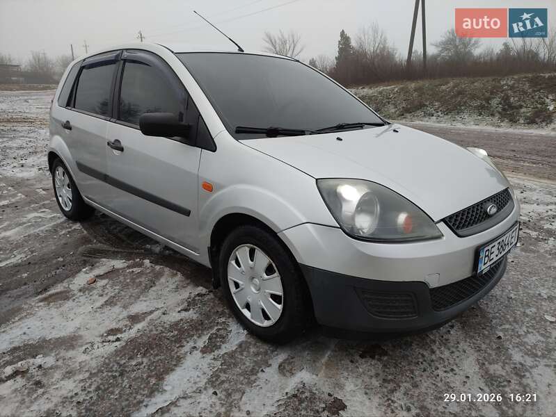 Хетчбек Ford Fiesta 2008 в Первомайську