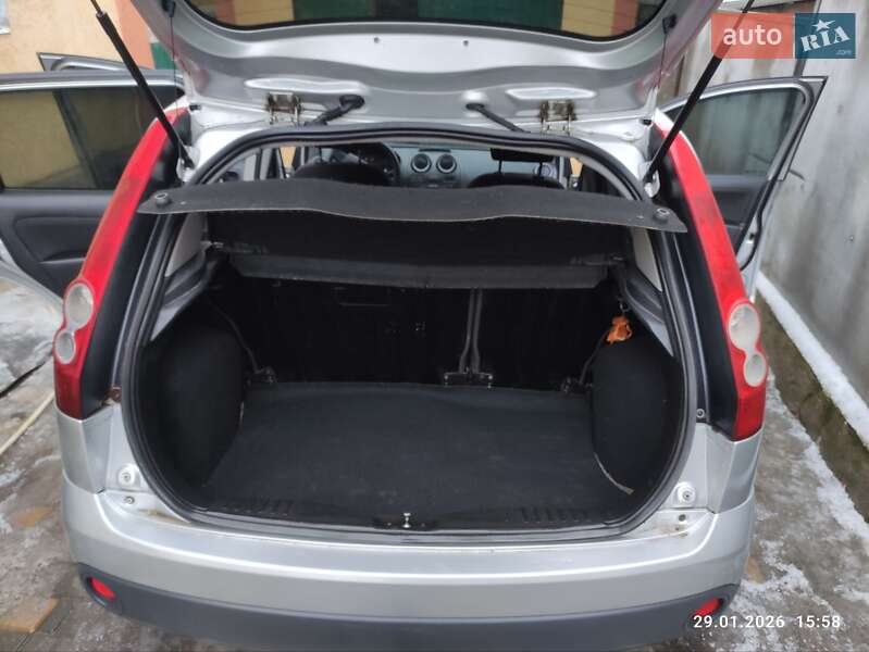 Хетчбек Ford Fiesta 2008 в Первомайську