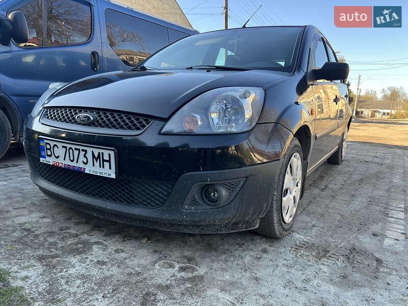 Хетчбек Ford Fiesta 2007 в Львові