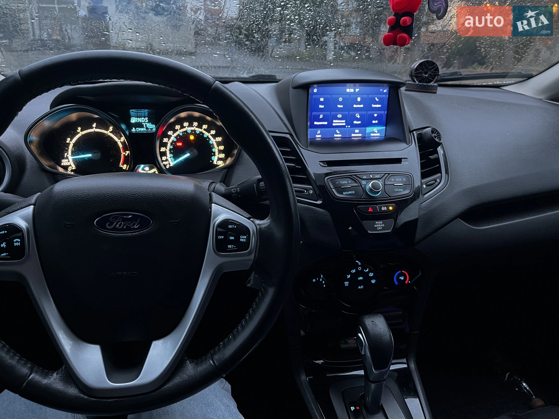 2013 Ford Fiesta - мініатюра 3