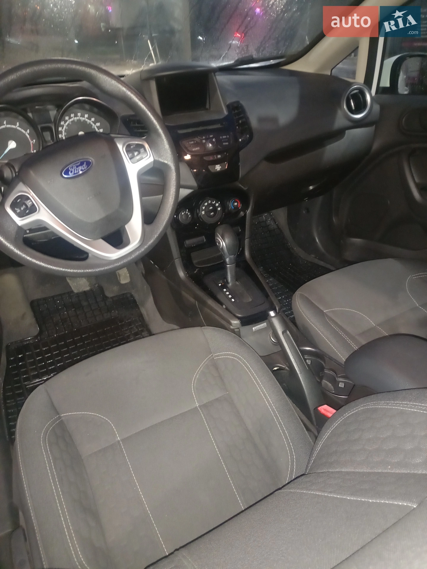 2019 Ford Fiesta - мініатюра 21