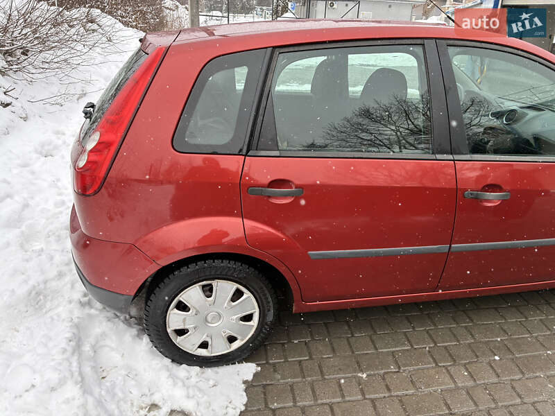 Хетчбек Ford Fiesta 2007 в Львові