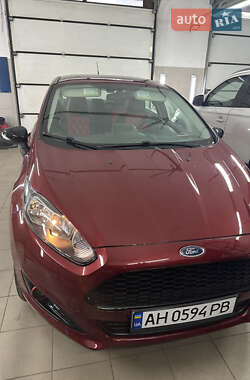 Седан Ford Fiesta 2014 в Софіївській Борщагівці