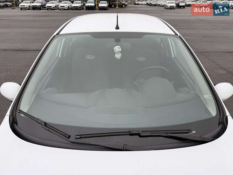 Хетчбек Ford Fiesta 2011 в Ужгороді фото 13 Хетчбек Ford Fiesta 2011 в Ужгороді