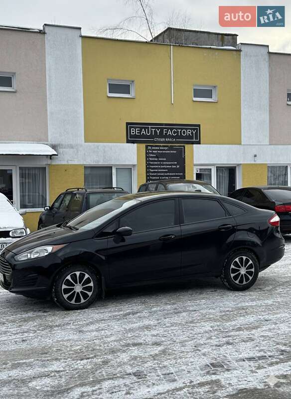 Седан Ford Fiesta 2017 в Золочеве