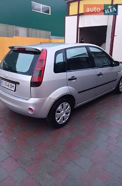 Хэтчбек Ford Fiesta 2005 в Збараже