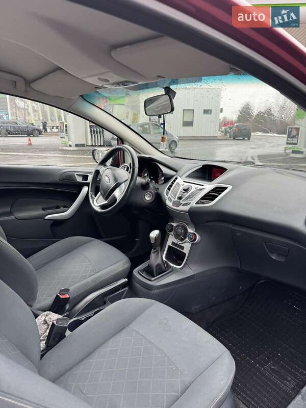 Хэтчбек Ford Fiesta 2012 в Богородчанах фото 18 Хэтчбек Ford Fiesta 2012 в Богородчанах