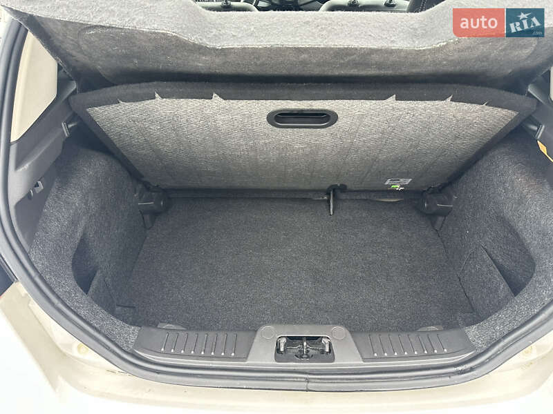 Хетчбек Ford Fiesta 2017 в Харкові фото 20 Хетчбек Ford Fiesta 2017 в Харкові
