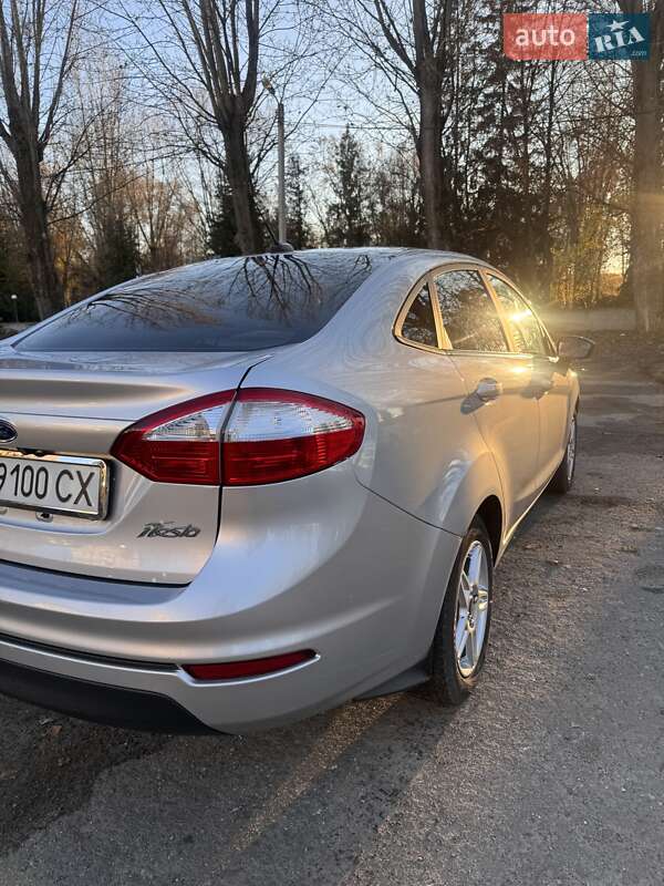 Седан Ford Fiesta 2018 в Тернополе фото 6 Седан Ford Fiesta 2018 в Тернополе