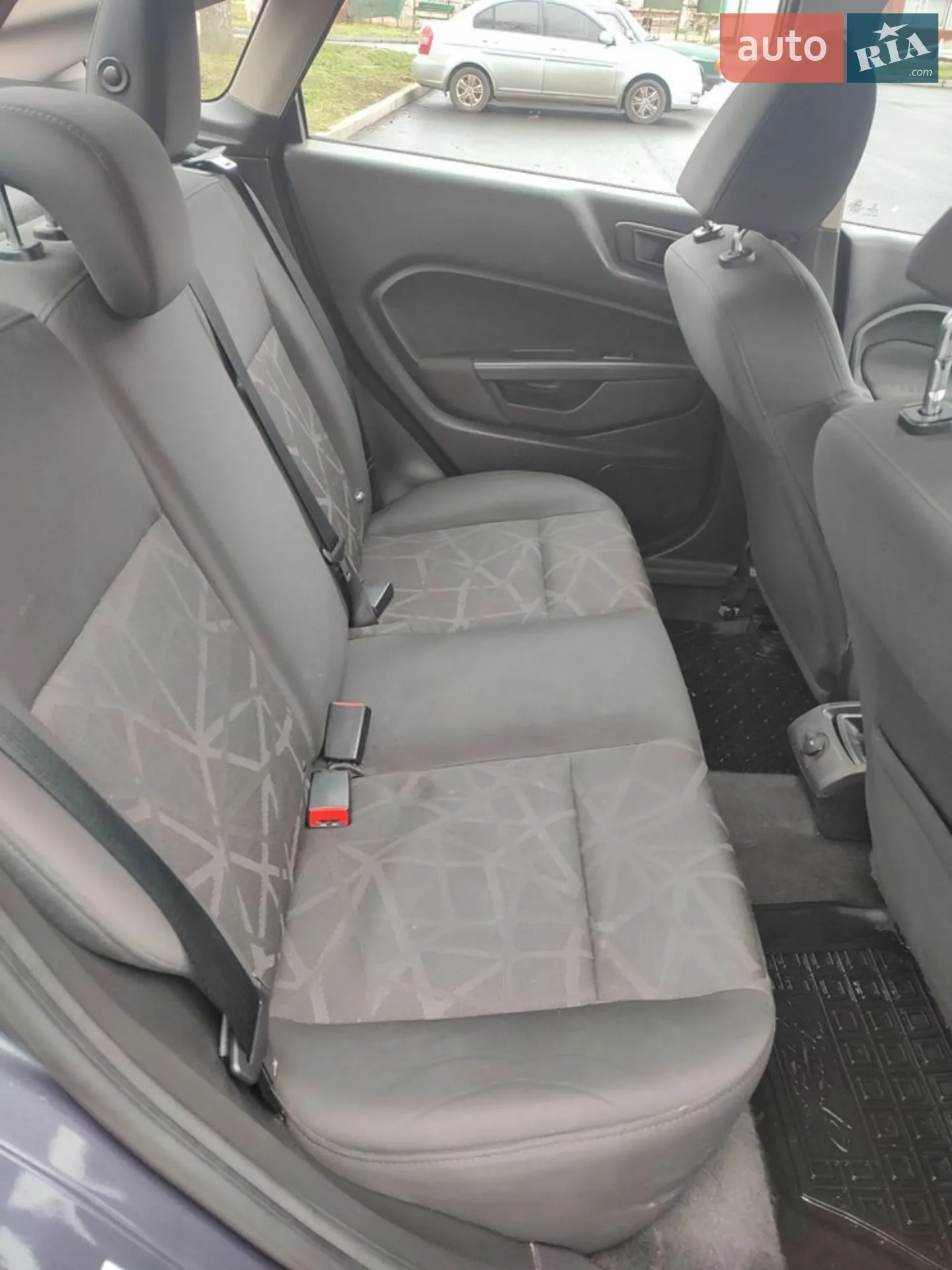 2013 Ford Fiesta - мініатюра 6