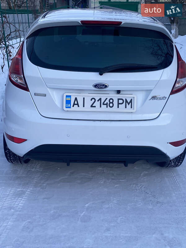 Хэтчбек Ford Fiesta 2014 в Ставище фото 2 Хэтчбек Ford Fiesta 2014 в Ставище