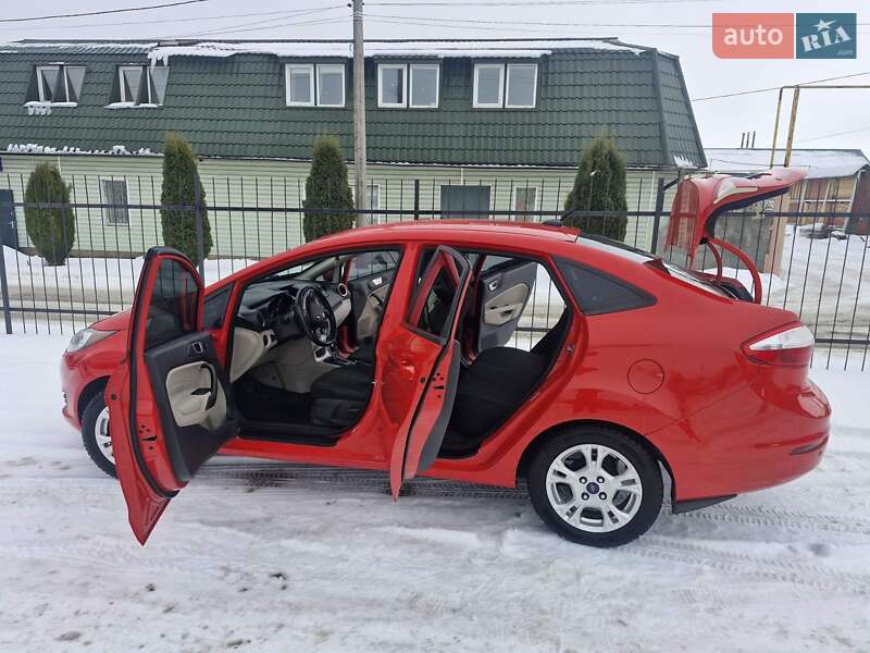 Седан Ford Fiesta 2015 в Белой Церкви