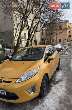 Хэтчбек Ford Fiesta 2012 в Львове