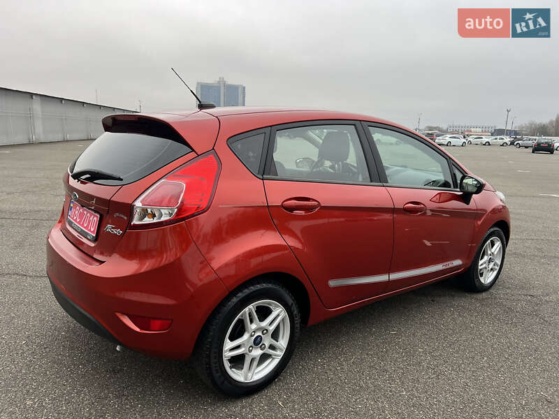 Хэтчбек Ford Fiesta 2018 в Киеве
